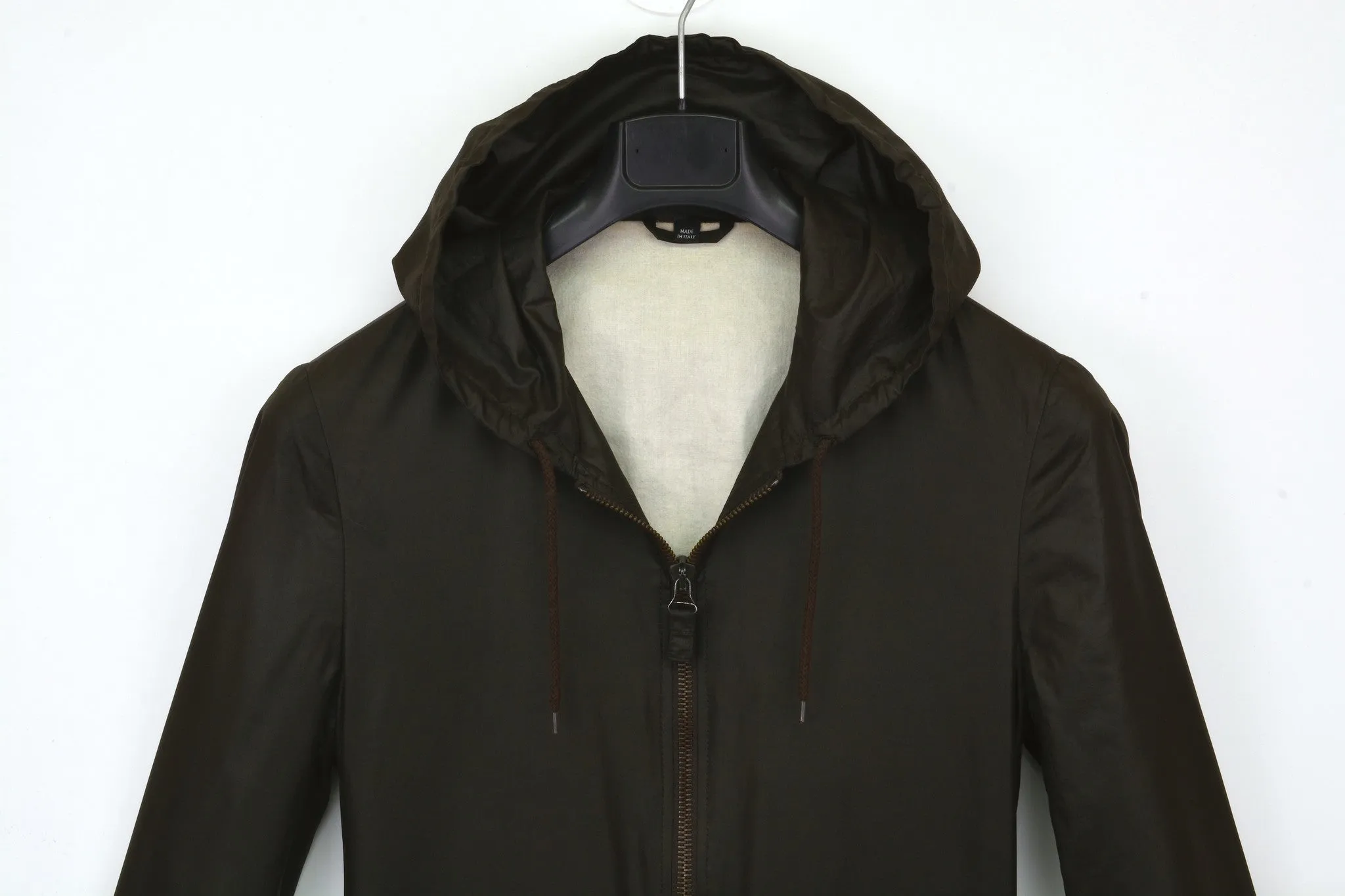 2003 Slim-Fit Windbreaker Jacket with Adjustable Cuff Straps for Bondage Style