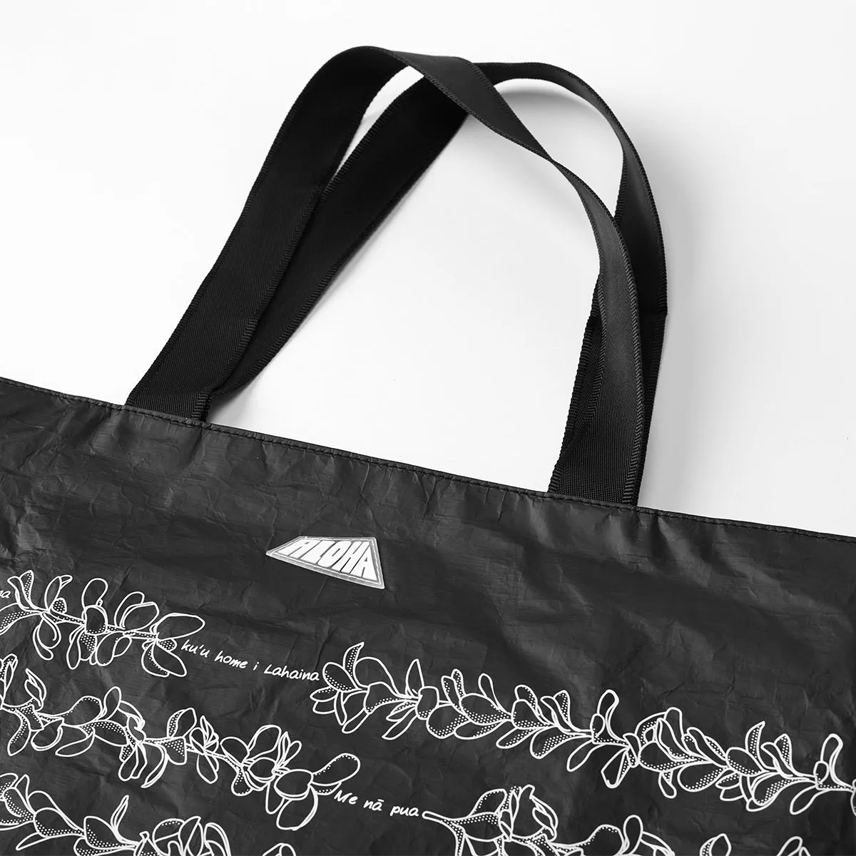 Day Tripper | Lei Puamana by Salvage Public